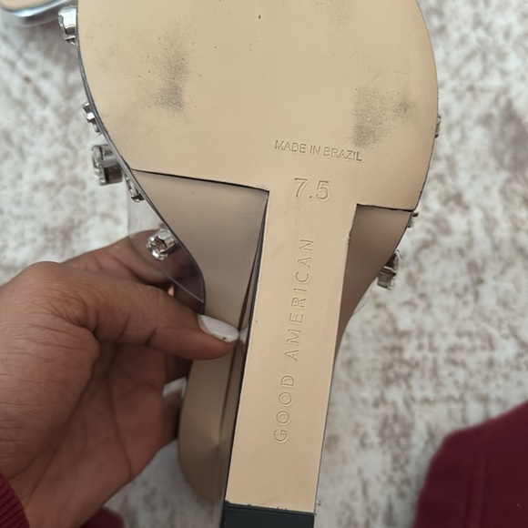 NEW GOOD AMERICAN forever diamond wedge size 7.5 - Picture 9 of 9